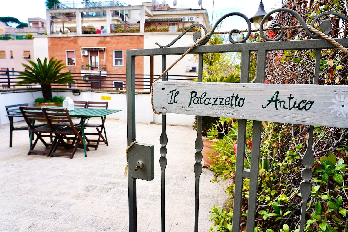 Apartment Vatican Museums gallery image 2