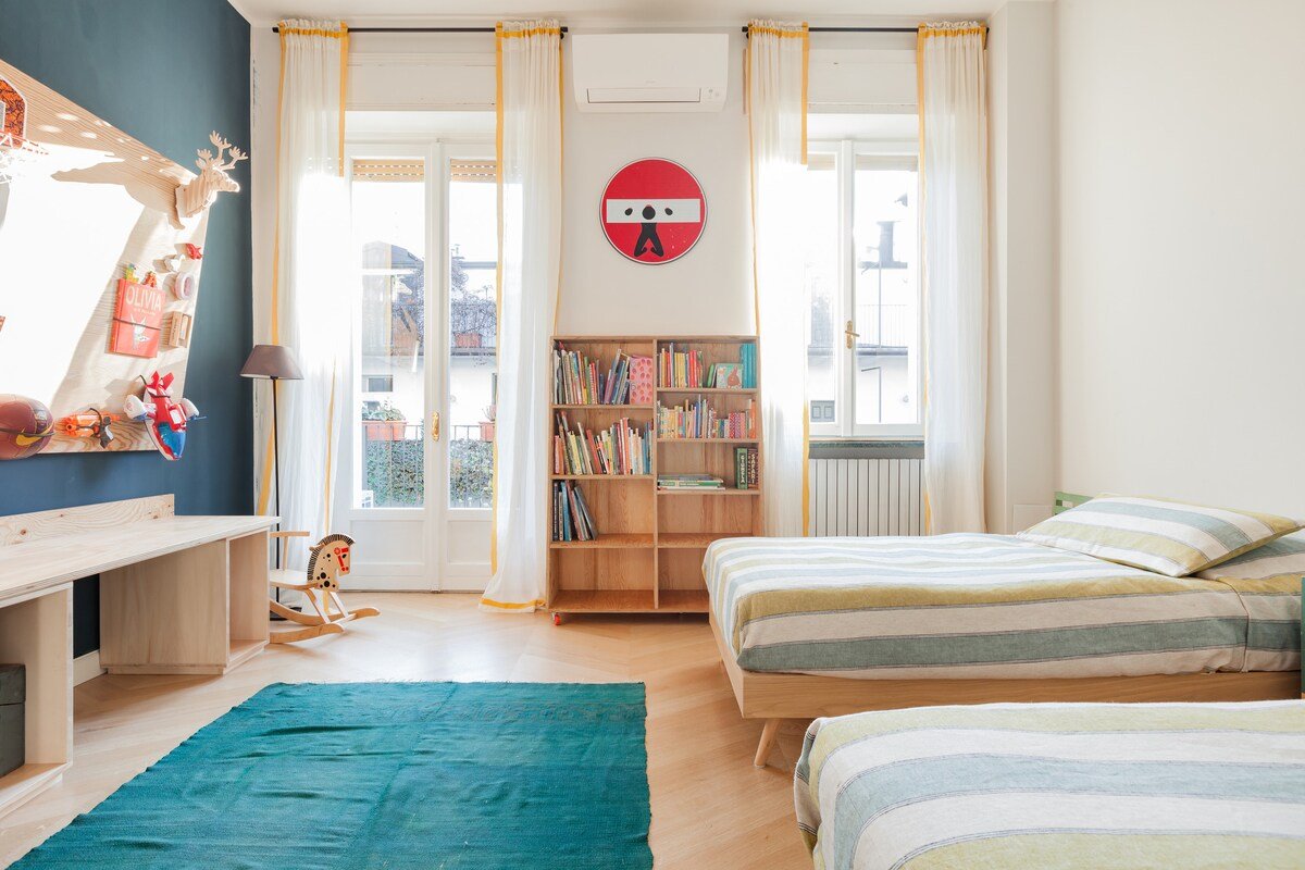 Luminoso appartamento con terrazzo verdeggiante nel cuore dei Navigli gallery image 4