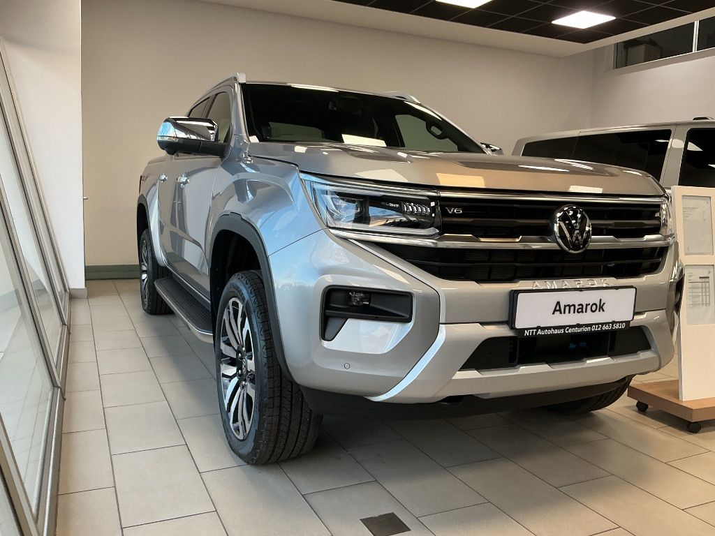 VOLKSWAGEN AMAROK 3.0TDI V6 184KW 4MOT AVENTURA A T D C P U for Sale in South Africa