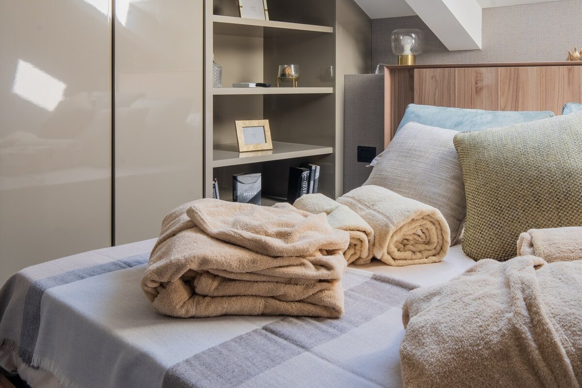 602A – Elegante mansarda con terrazzino gallery image 4