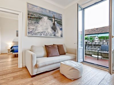 Elegant penthouse with terrace! WIFI, A/C!