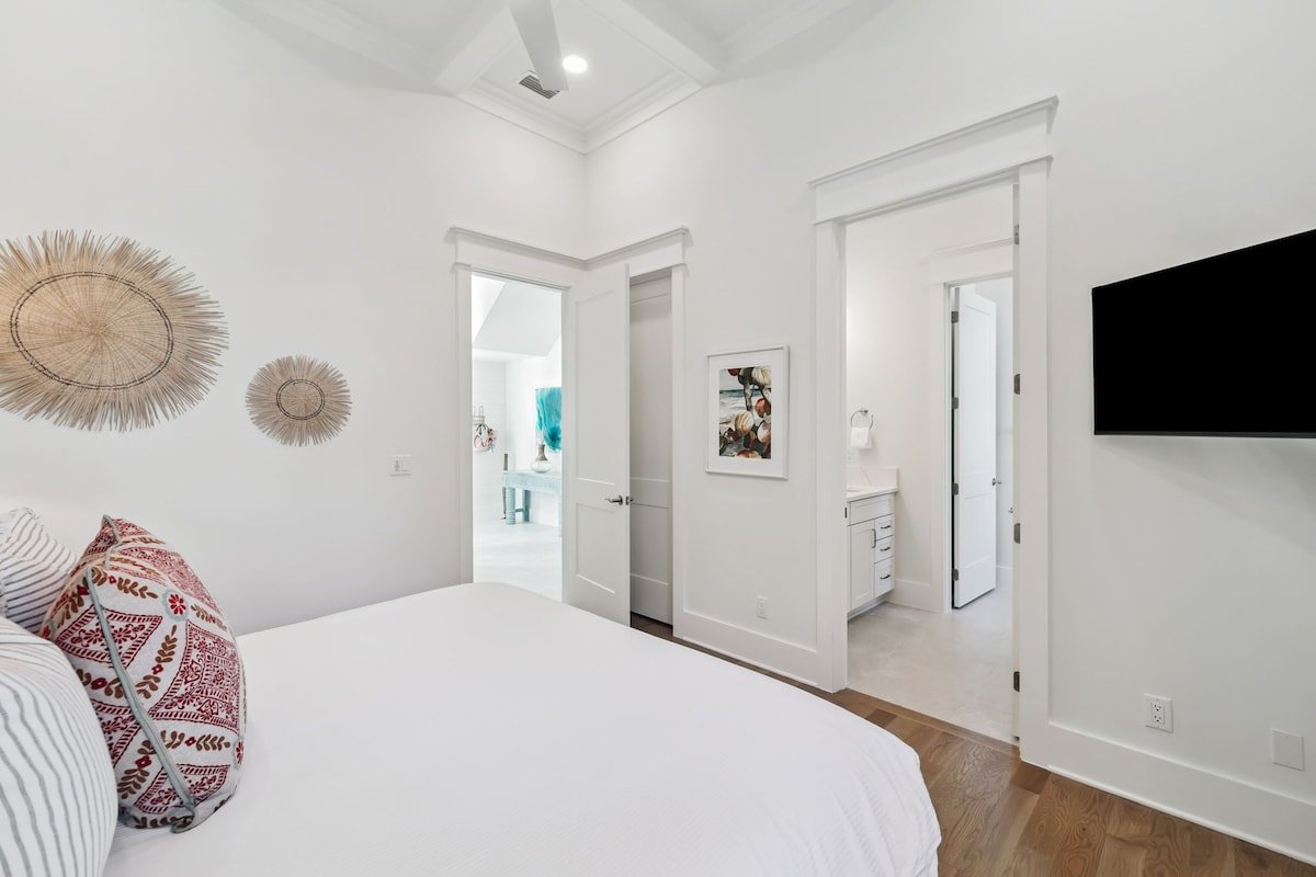 Crabstar|Easy Beach Access|Private Pool & Golf gallery image 3