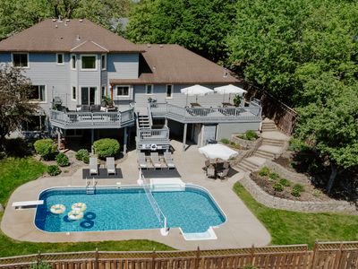 Spacious 6BD/4BA Oasis: Pool+ Bar+ GameArea+ Park