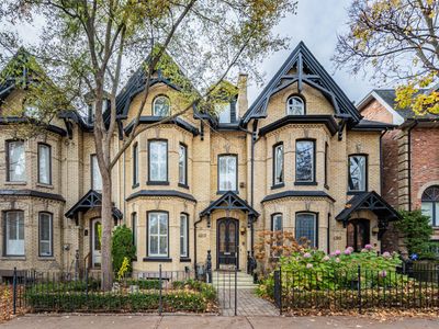 Campbell Manor Large Contemporary Victorian
