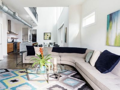 Upmarket Modern. Luxury rooftop house in the Gulch