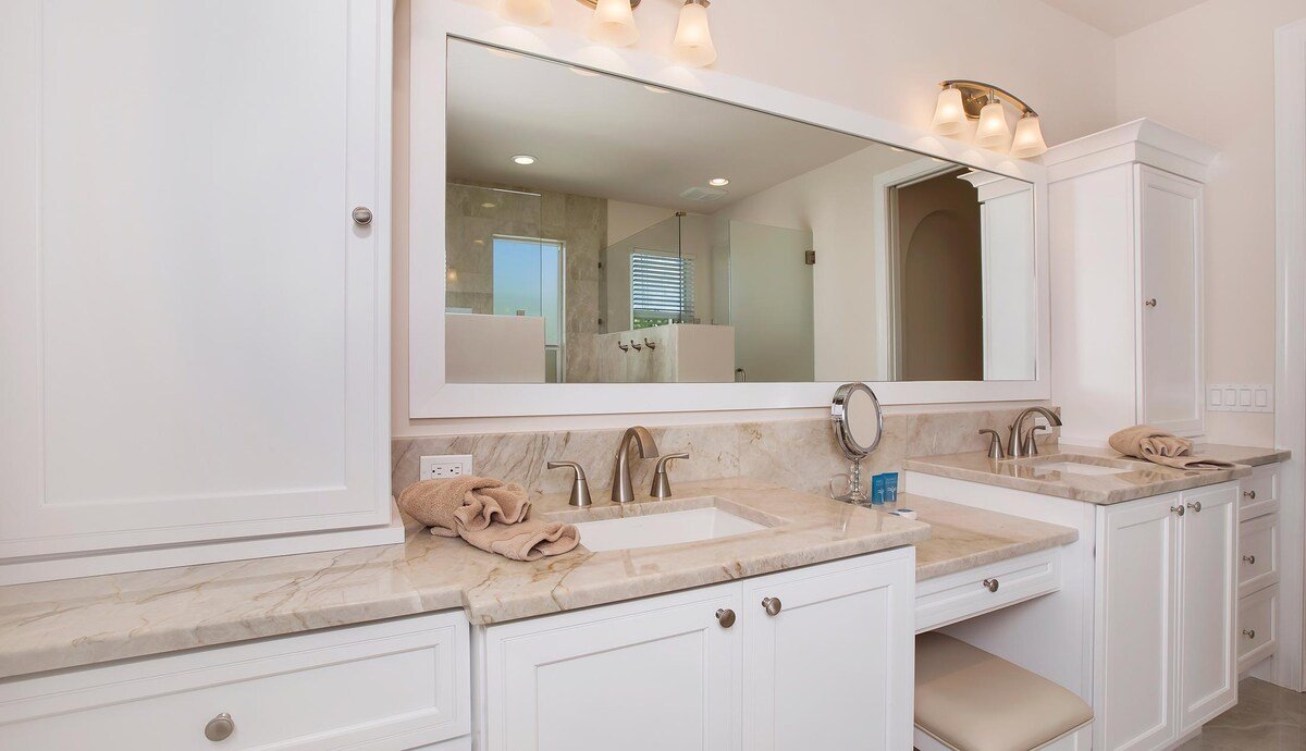 Apataki Court gallery image 5