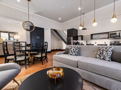 4BR Historic 2-Story in French Qtr | Mayfair Hotel