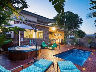Dromana Grove SPA & POOL sleeps 15