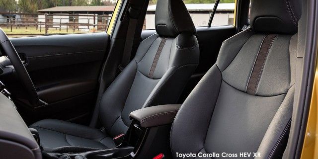 TOYOTA COROLLA CROSS 1.8 GR-S HYBRID - 21 