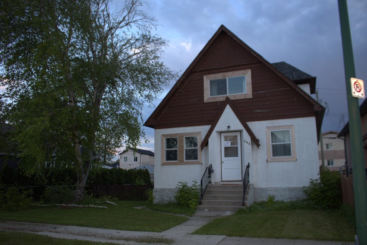 Get Together Family House | 5 Bedroom | 2Bathroom. gallery image 4