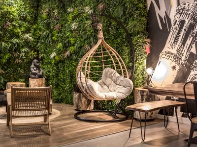 The Saint Georges, heart of the city