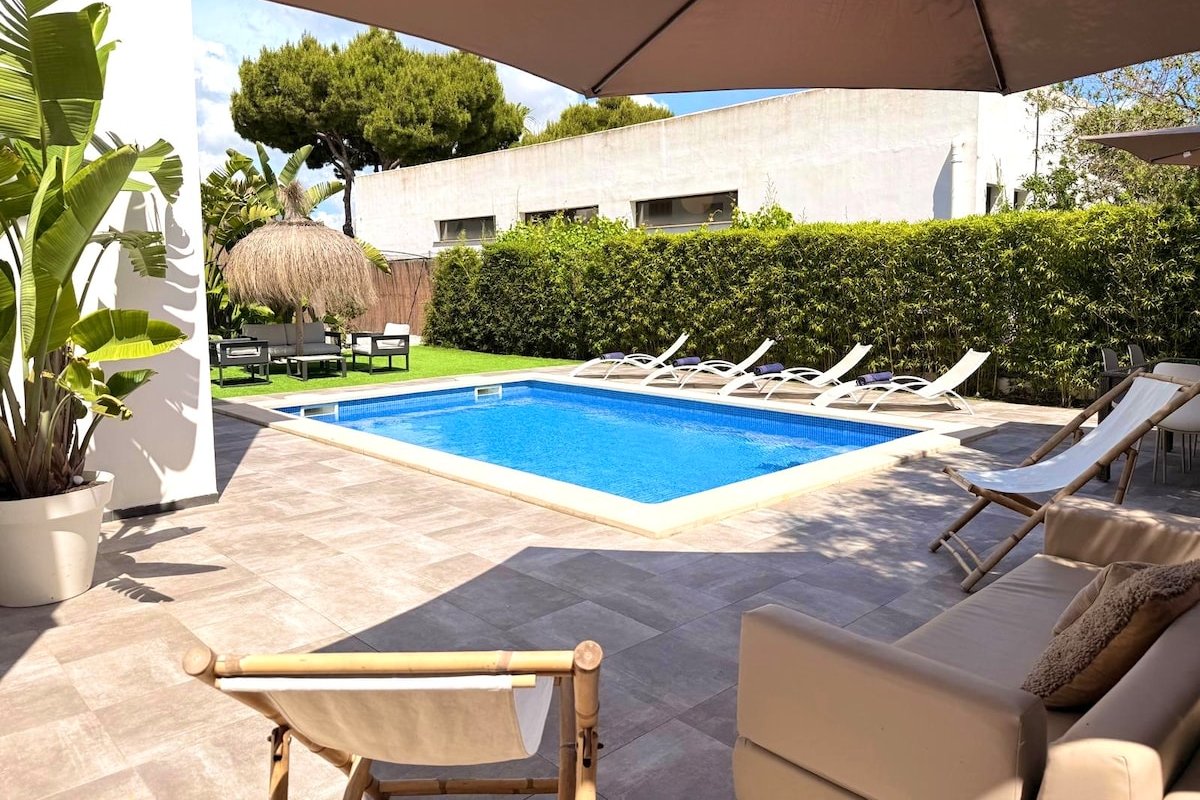 Villa Alegria, con piscina ,cerca de la playa. gallery image 3