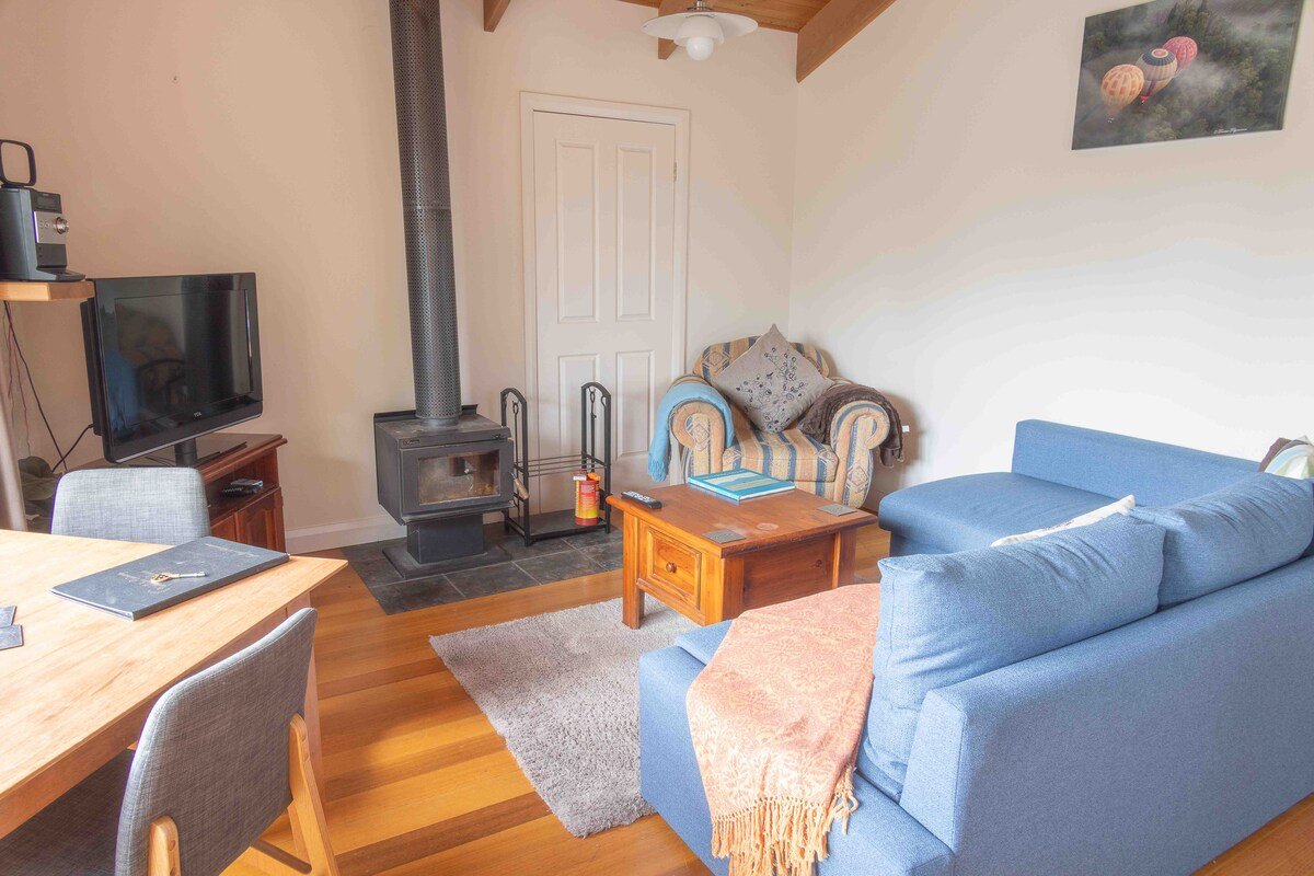 Yarra Glen, the Vines Cottage gallery image 4