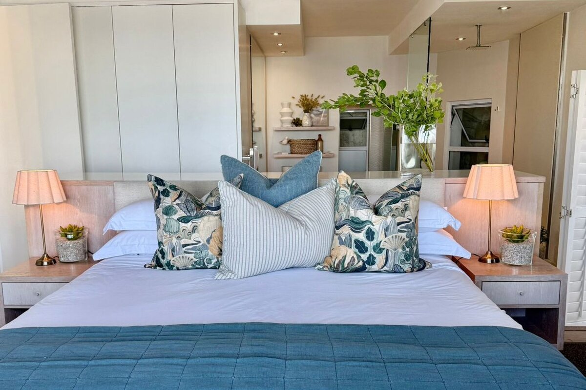 Clifton 4th Bungalow with Ocean Views on the Beach gallery image 5