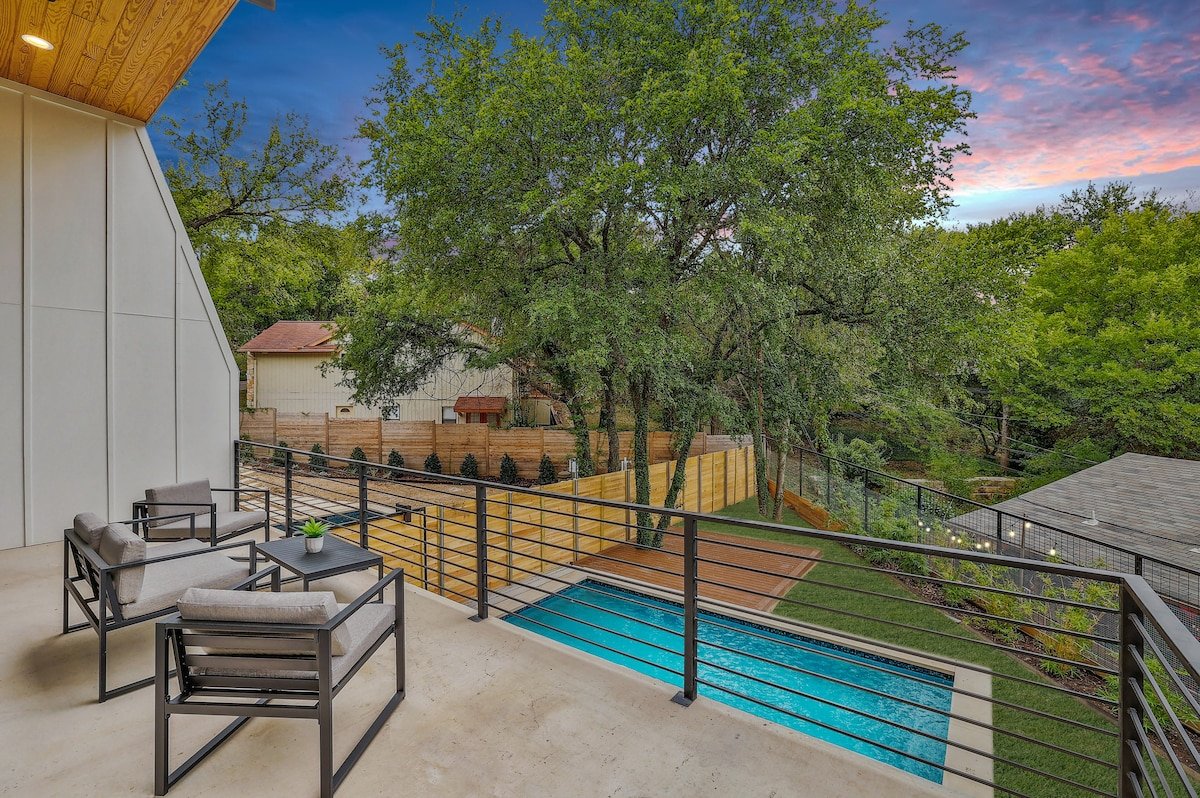 Bachelorette Fave – Pool, Patios, Photo Spot Mural gallery image 3