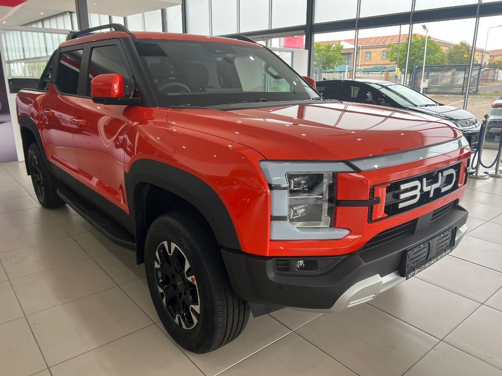 BYD SHARK 6 2.0T DMO PERFORMANCE AWD for Sale in South Africa