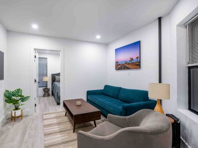 Modern 3 Bed 2 Bath East Village