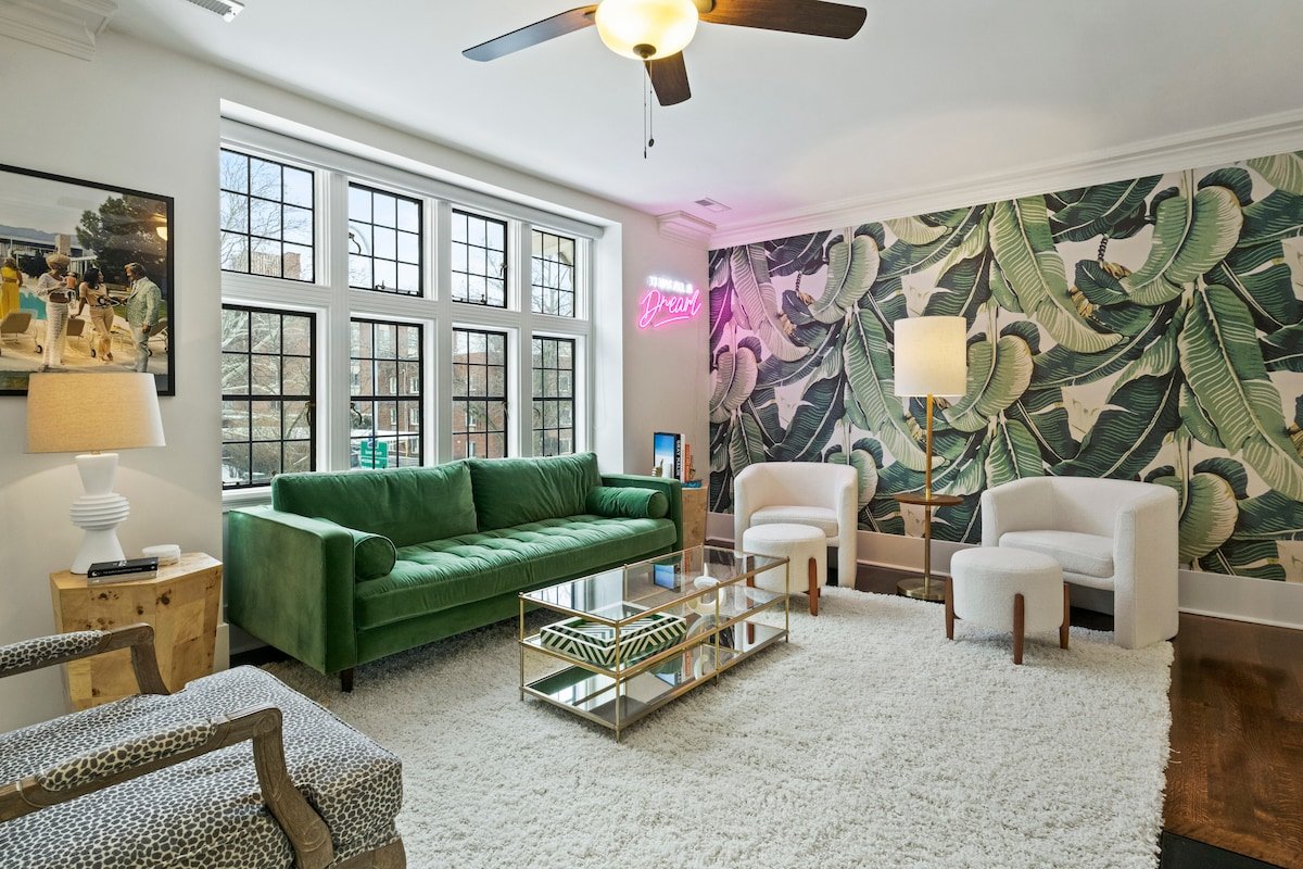 The Suites at 3NG – The Bridal Suite gallery image 2