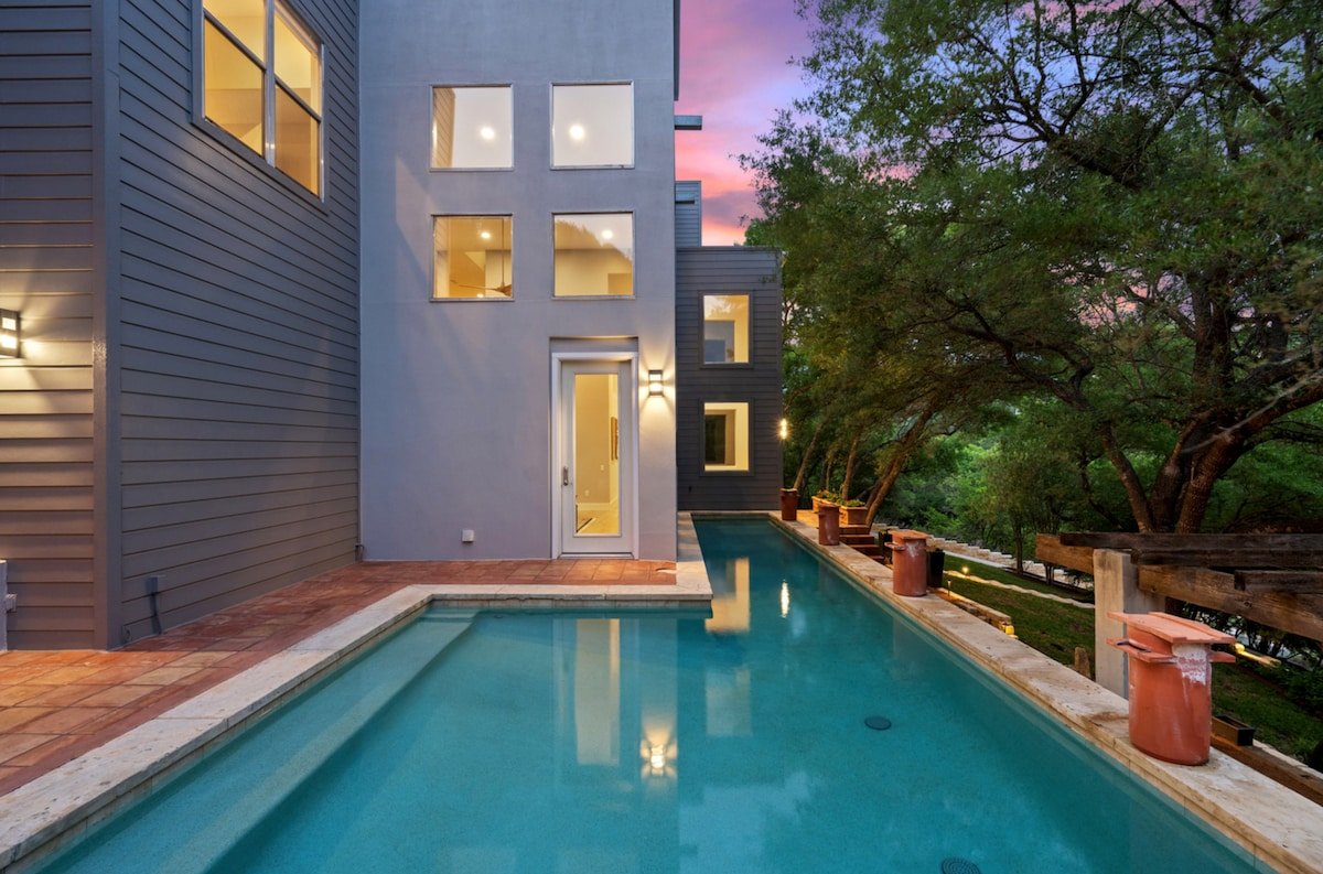 Wild Basin: 6mi to Austin · Heat/Cooled Pool · PB gallery image 3