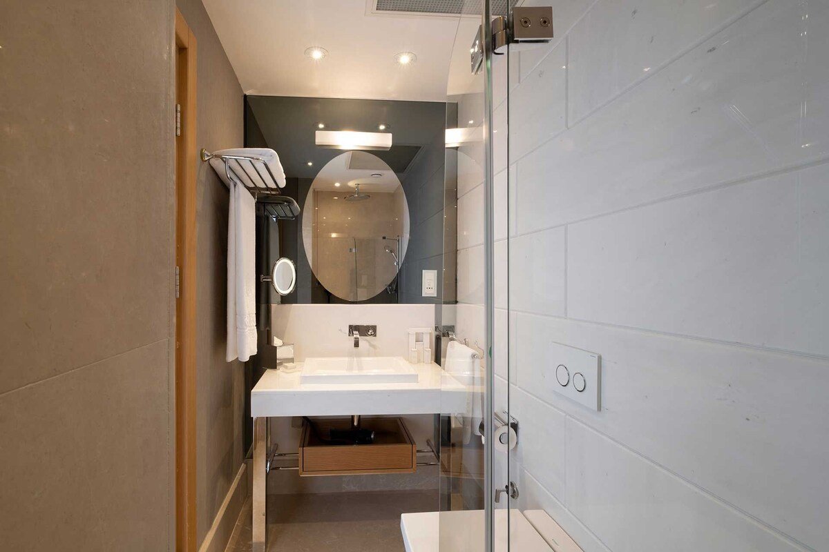 2 BR Residence City View Terrace gallery image 5