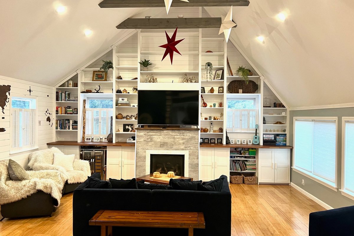 Entire Home w/Backyard & Hot Tub, Close to Beaches