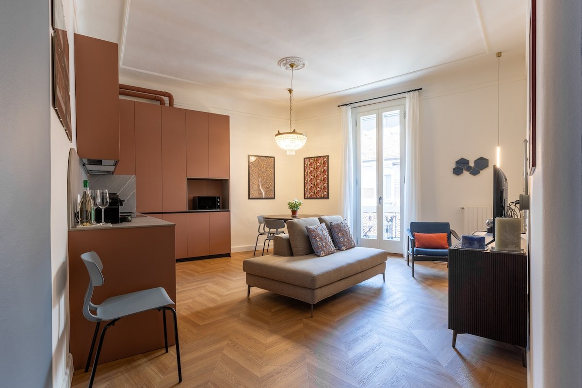 Tesinell Suite [Milano Centro-Navigli-Duomo] gallery image 2