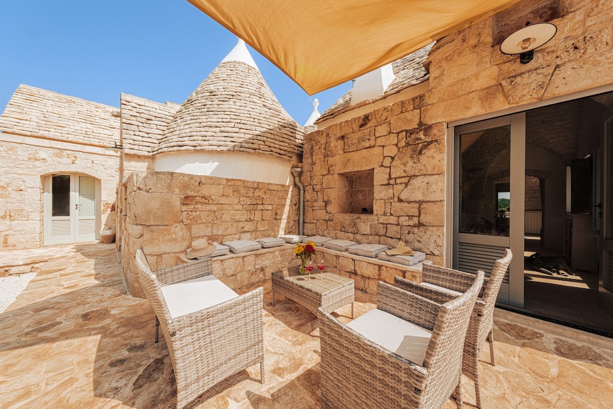 Trulli Pumo Bianco – Authentic Trullo and Pool gallery image 5