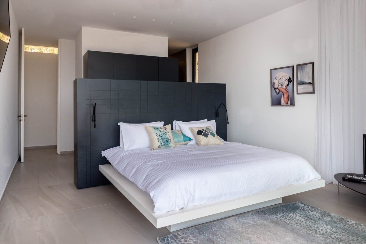 Hanassa gallery image 4