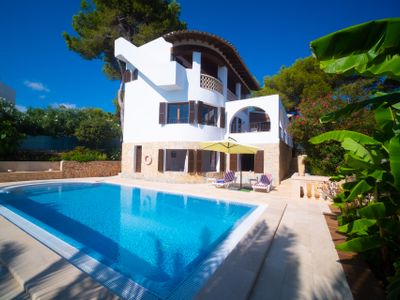 VILLA CON PISCINA PRIVADA EN PUERTO DE CALA D’OR