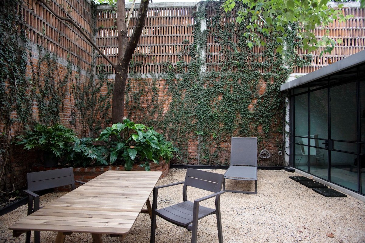 VERDE CONDESA – Depto con el mejor jardín privado gallery image 5