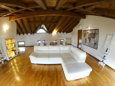 Donizetti Royal Attic Apartment 6 pax