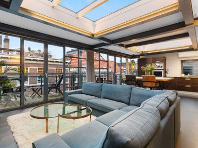 Luxury 97m2 Penthouse Amsterdam City Center