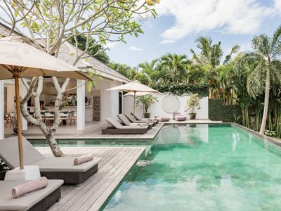 Sumptuous 6BR Private Luxury Villa in Canggu