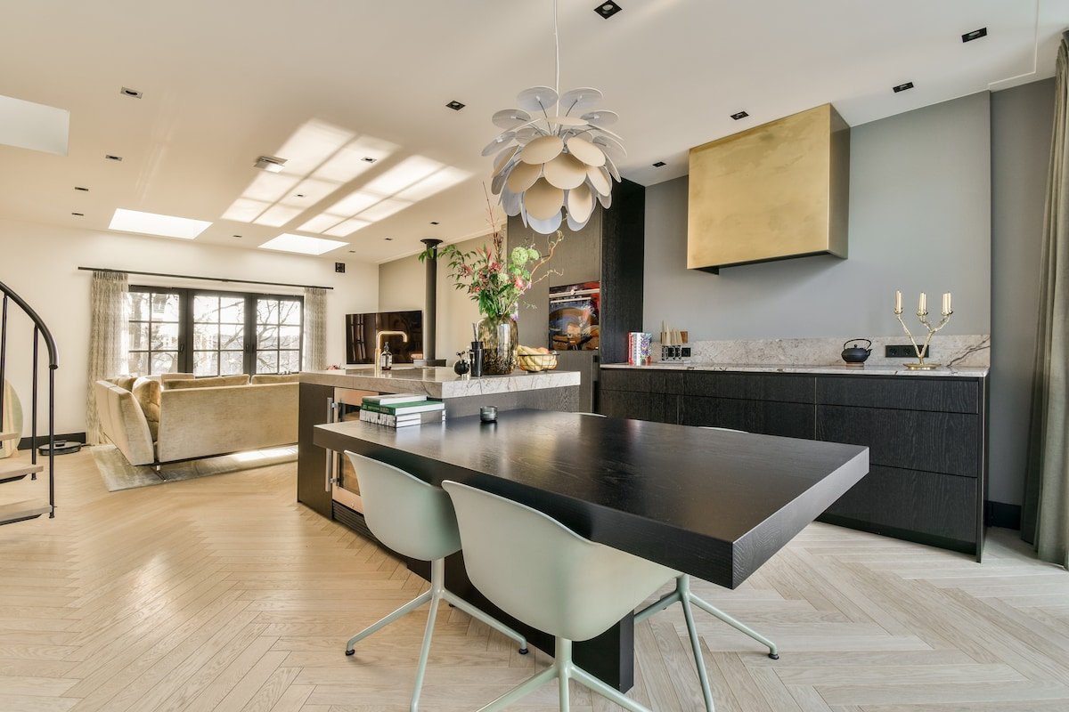 Luxury Canal House Center gallery image 4