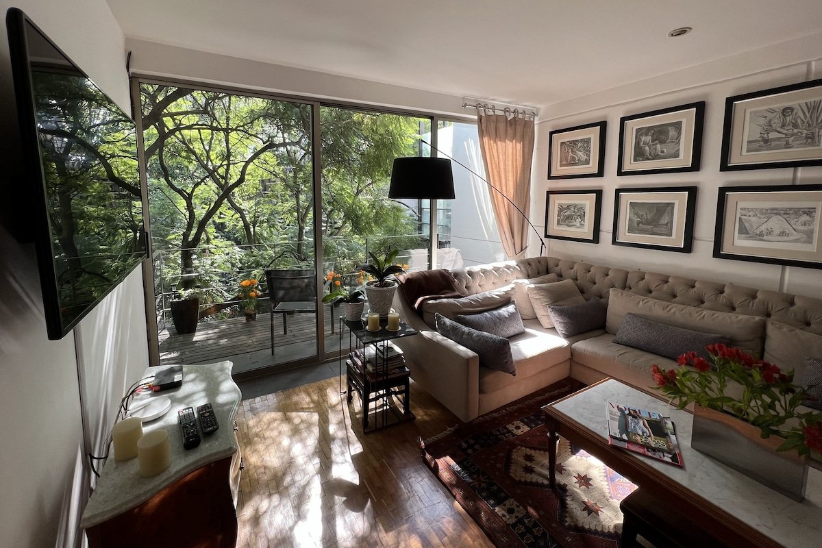 Next to Bosque de Chapultepec, exclusive. gallery image 4