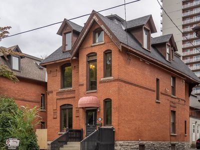 Victorian villa: 16mins’ walk to Parliament Hill