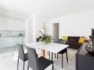 Riverside Elegance 3 Bed near Trafalgar Sq