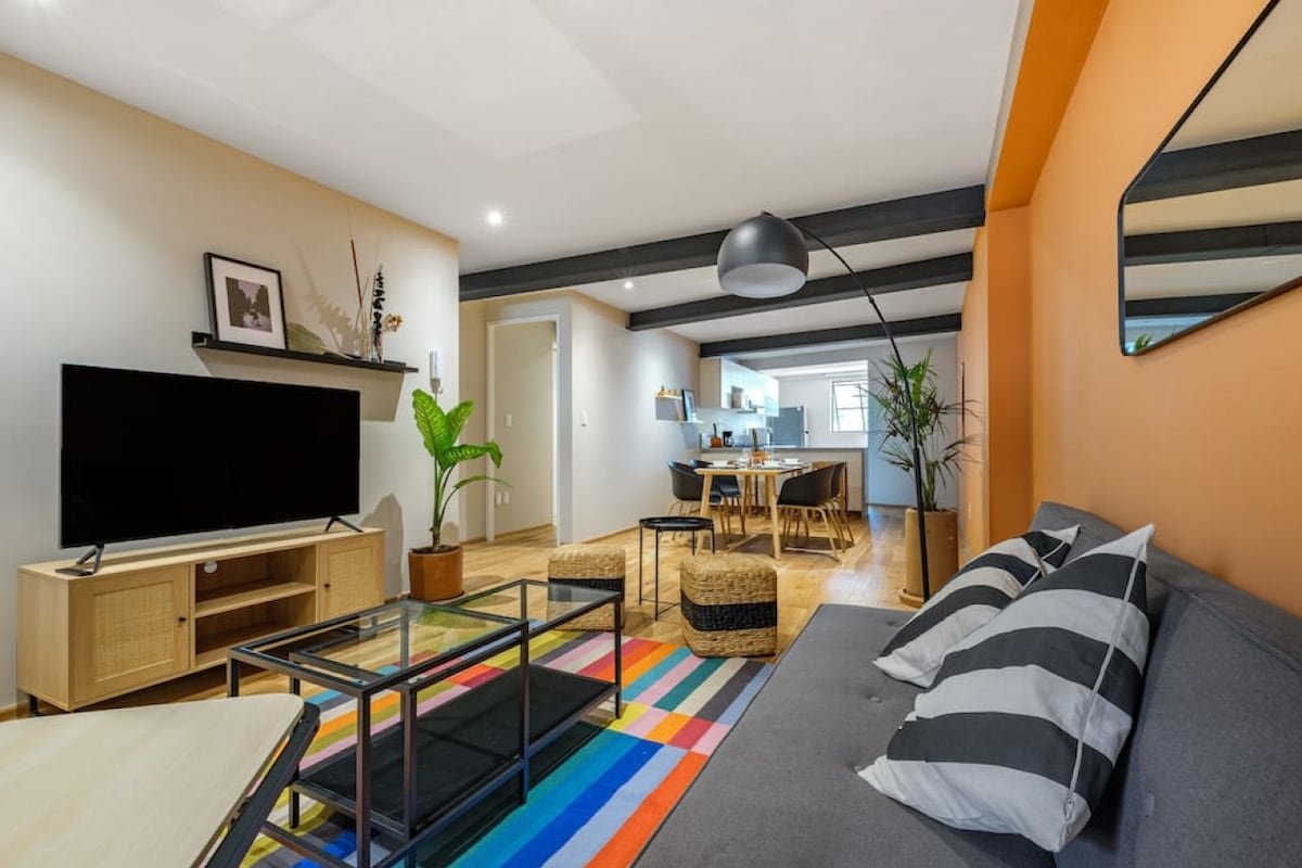 Chic Shelter in Condesa gallery image 2