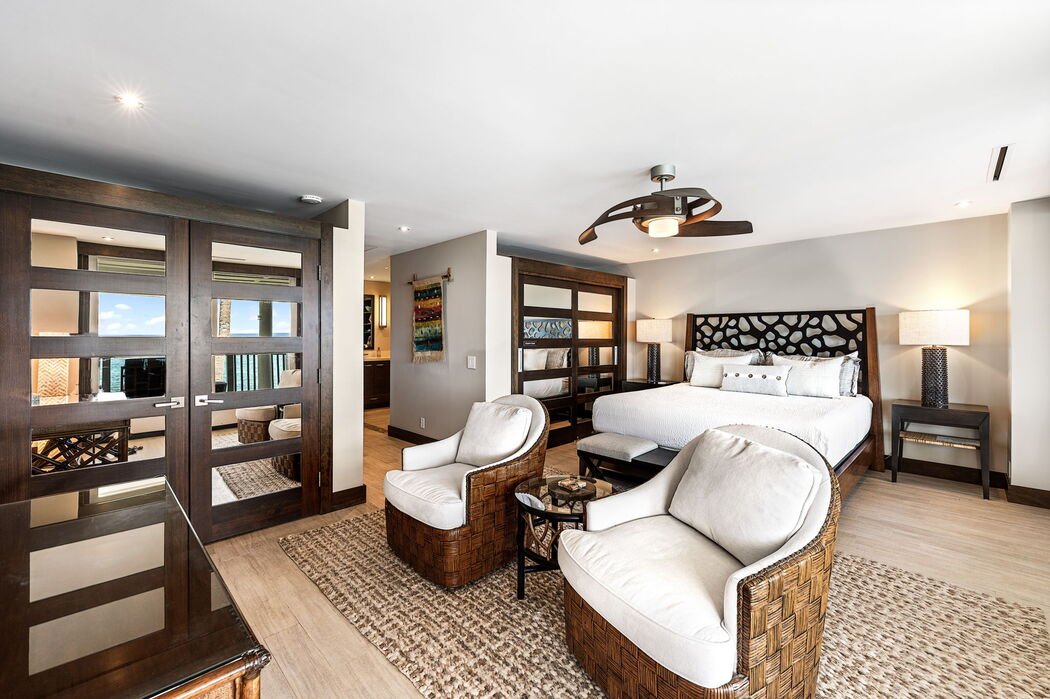 Oceanfront Kona Villa + Sauna & Epic Views gallery image 3