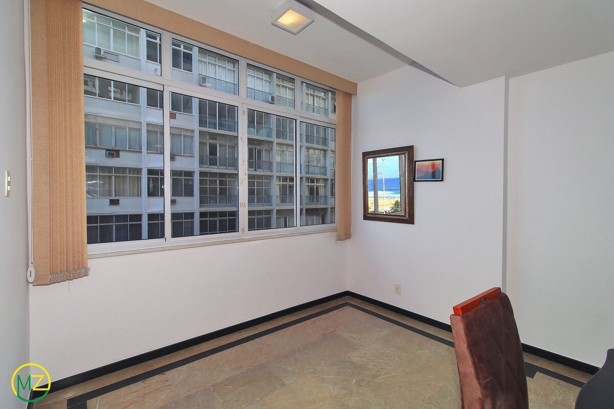 Spacious 4 bedrooms in Copacabana for 10 people gallery image 3