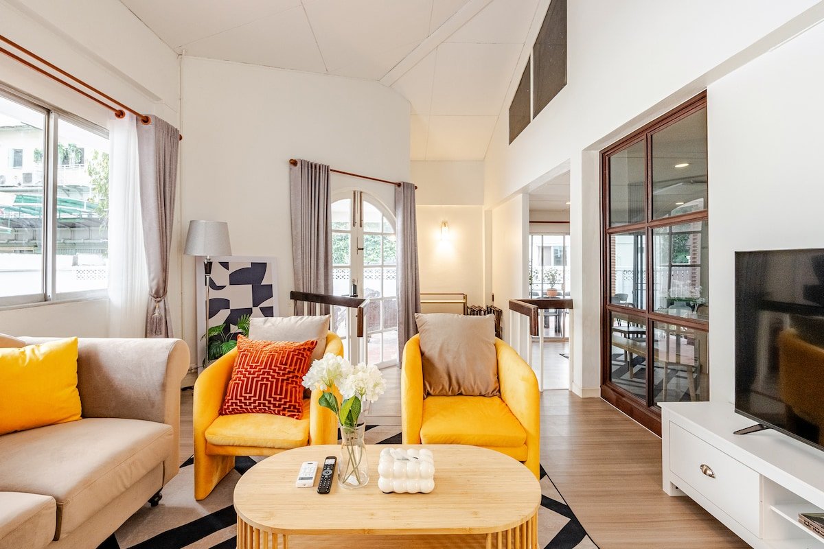 Private house 3 min walk opposite IconSiam gallery image 4