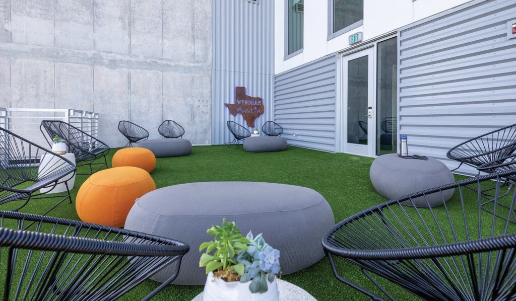 Austin Resort – 2 Bedroom Deluxe gallery image 5