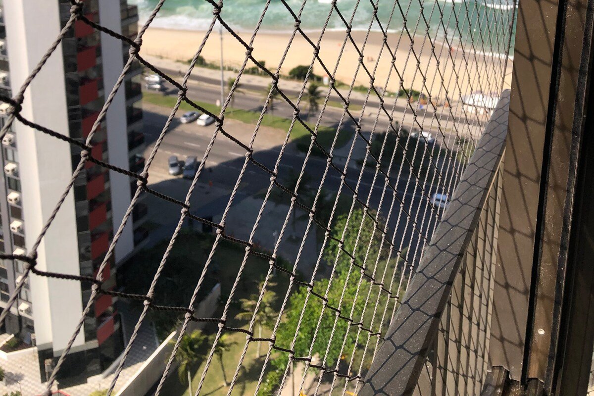 APT completo 2 suítes vista mar gallery image 2