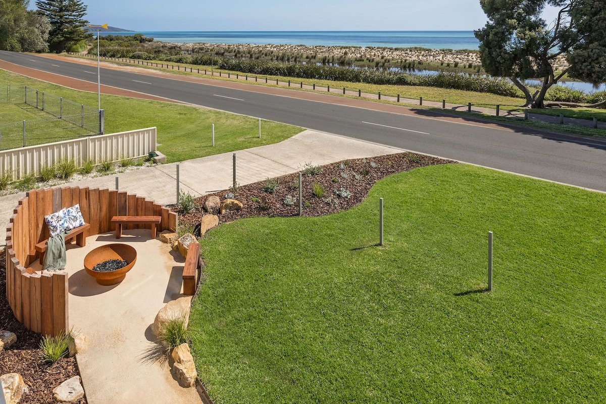 Aqua Blu gallery image 5