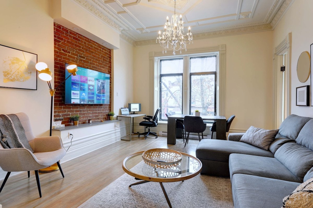 The Hip Chic Fusion – Artsy Saint-Denis | AC gallery image 2