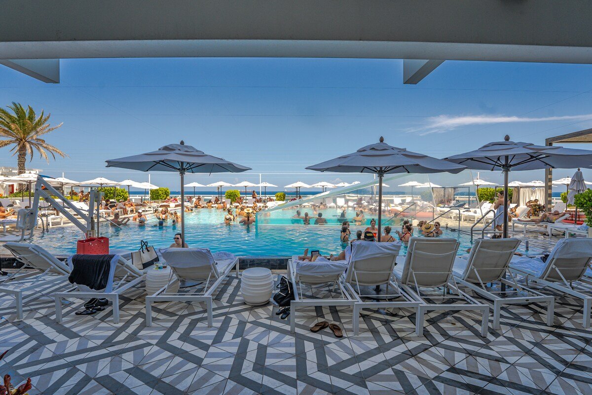 Ocean View 2BR at W Residence • Luxury Escape gallery image 4