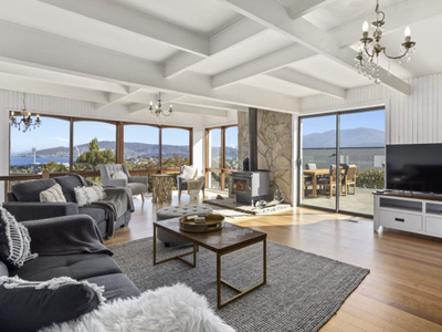 Alma Views, large 4 bed home