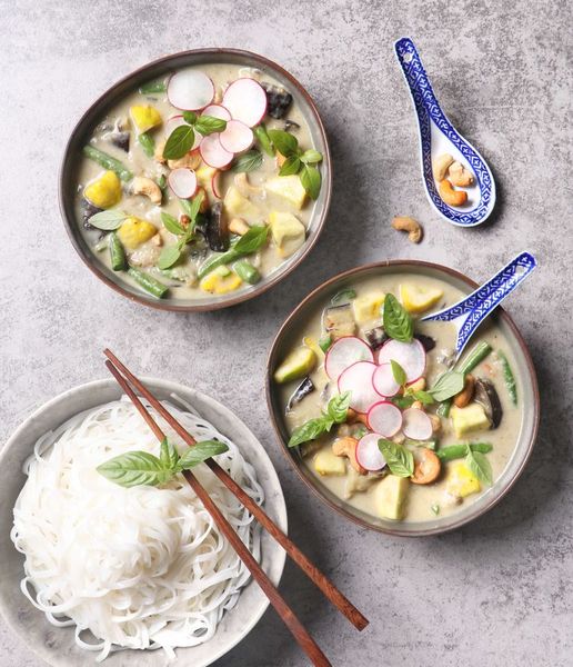 Photo of Vibrant Thai Green Curry