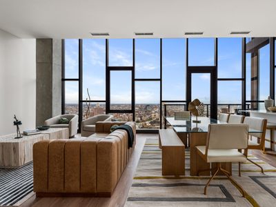 Luxury 3BR Penthouses + Group Comfort Awaits
