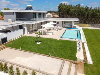 LUXUEUZE VILLA MET VERWARMD ZWEMBAD, PETANQUE